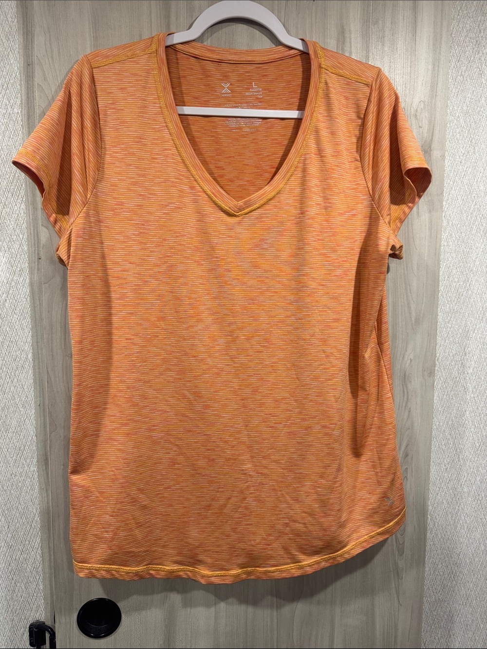 Xersion Heathered Orange V-Neck Short Sleeve Tee